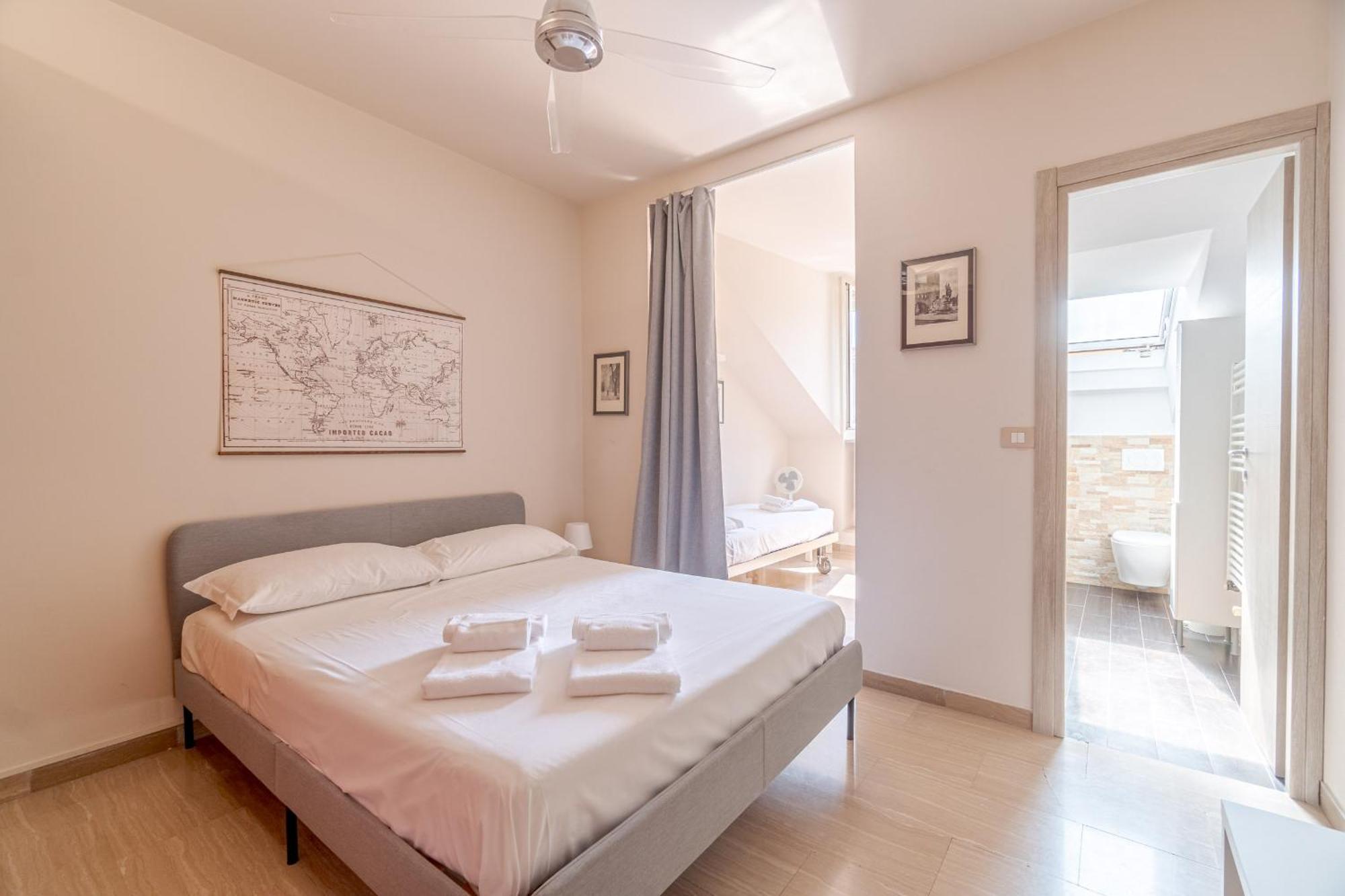 Apartment Casa Valeggio Attic Apt Few Steps From Porta Nuova