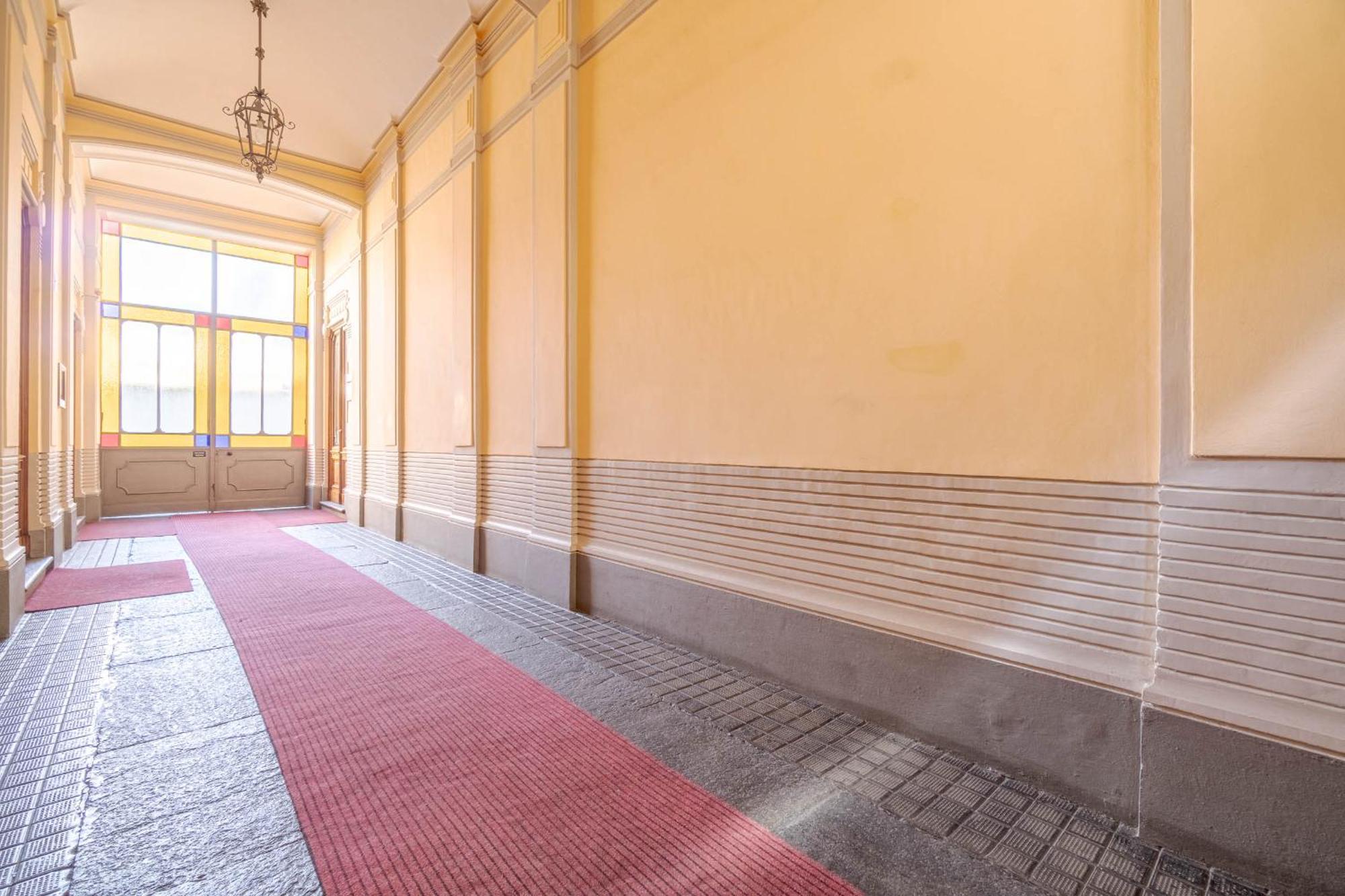 Casa Valeggio Attic Apt Few Steps From Porta Nuova Apartment *